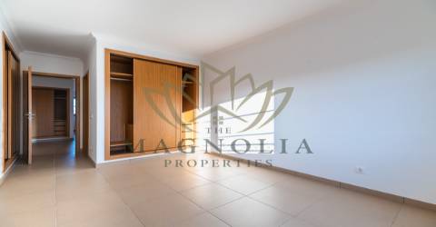 Moradia em Banda, Alcantarilha, Silves