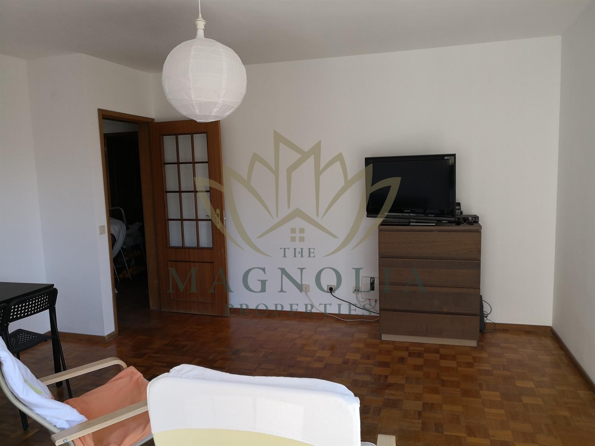 Apartamento T4 para venda, em Faro, Bom João