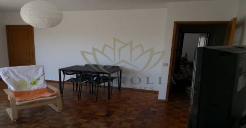 Apartamento T4 para venda, em Faro, Bom João