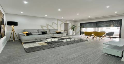 Apartamento T3 Venda em Quelfes,Olhão