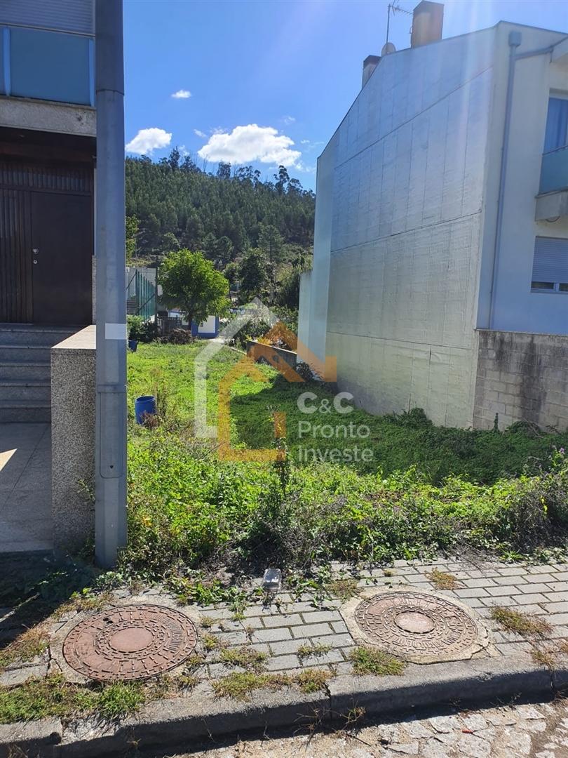 Lote de Terreno  Venda em Este (São Pedro e São Mamede),Braga