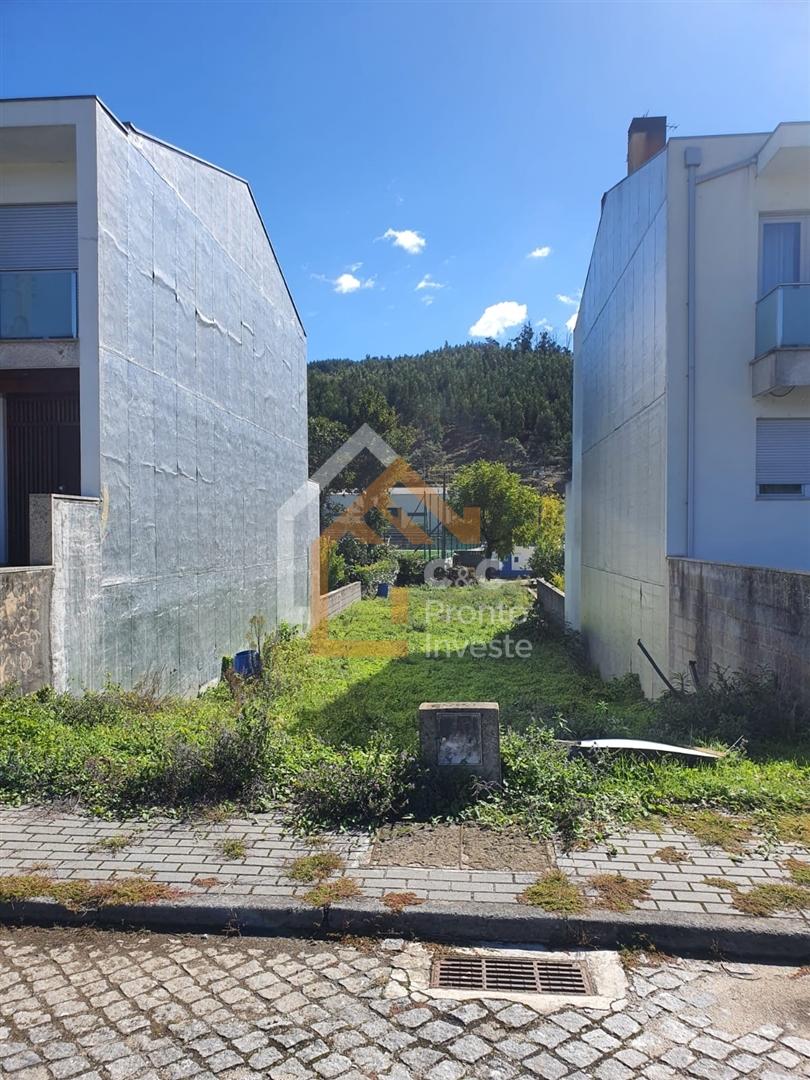 Lote de Terreno  Venda em Este (São Pedro e São Mamede),Braga