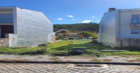 Lote de Terreno  Venda em Este (São Pedro e São Mamede),Braga