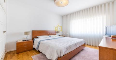 Apartamento T3, em Braga / São Lazaro / Venda