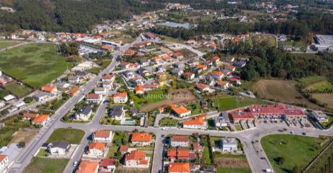Terreno P/Construção / São Martinho do Campo/ Póvoa de Lanhoso