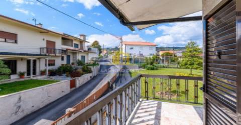 Moradia T5 Venda em Travassos,Póvoa de Lanhoso