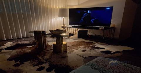 Propriedade com 2 casas tipologia T2 cada, na Madalena 600m da praia com piscina