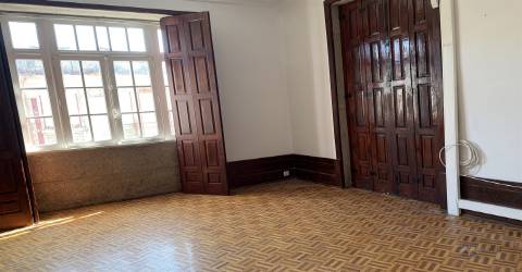 Moradia Isolada >=T10 Venda em Campanhã,Porto