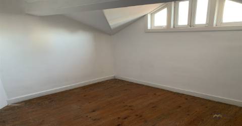 Moradia Isolada >=T10 Venda em Campanhã,Porto