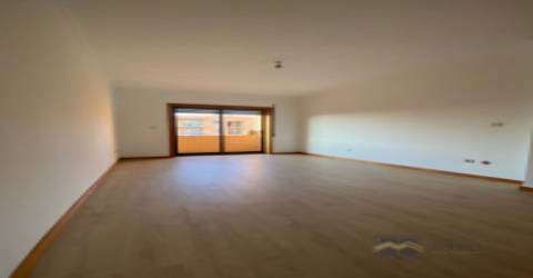 T3 com varandas em Lousado, Vila Nova de Famalicão