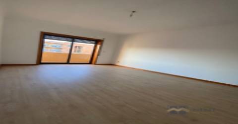 T3 com varandas em Lousado, Vila Nova de Famalicão