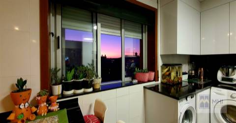 Apartamento T3 a 700 m da praia na Póvoa de Varzim