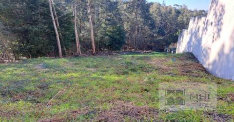 Lote de terreno com 550m2 em Fanzeres