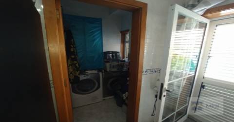 Excelente moradia T3 com Vista de mar a 100m praia de Brito