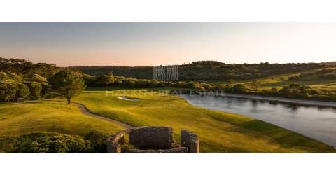 Moradia T6  com piscina no prestigiado aldeamento da  Penha Longa