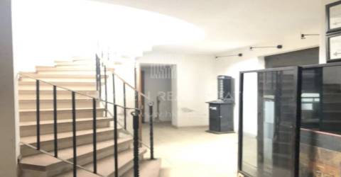 Espaço comercial no Bairro do Junqueiro