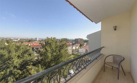 Apartamento Duplex T5 no Bairro do Rosário, Cascais