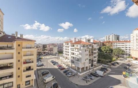 Apartamento Duplex T5 no Bairro do Rosário, Cascais