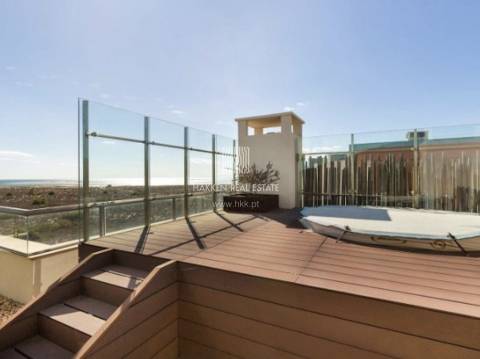 Apartamento T1+ 1 duplex em Troia com vista mar