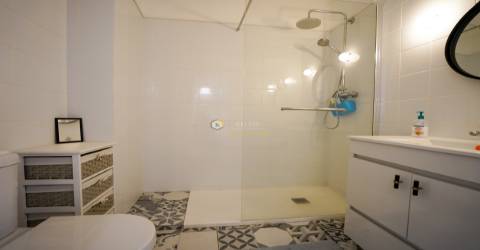 Apartamento T2 Venda em Quarteira,Loulé