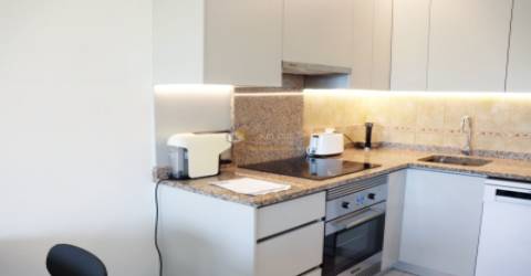 Apartamento T2 Arrendamento em Quarteira,Loulé