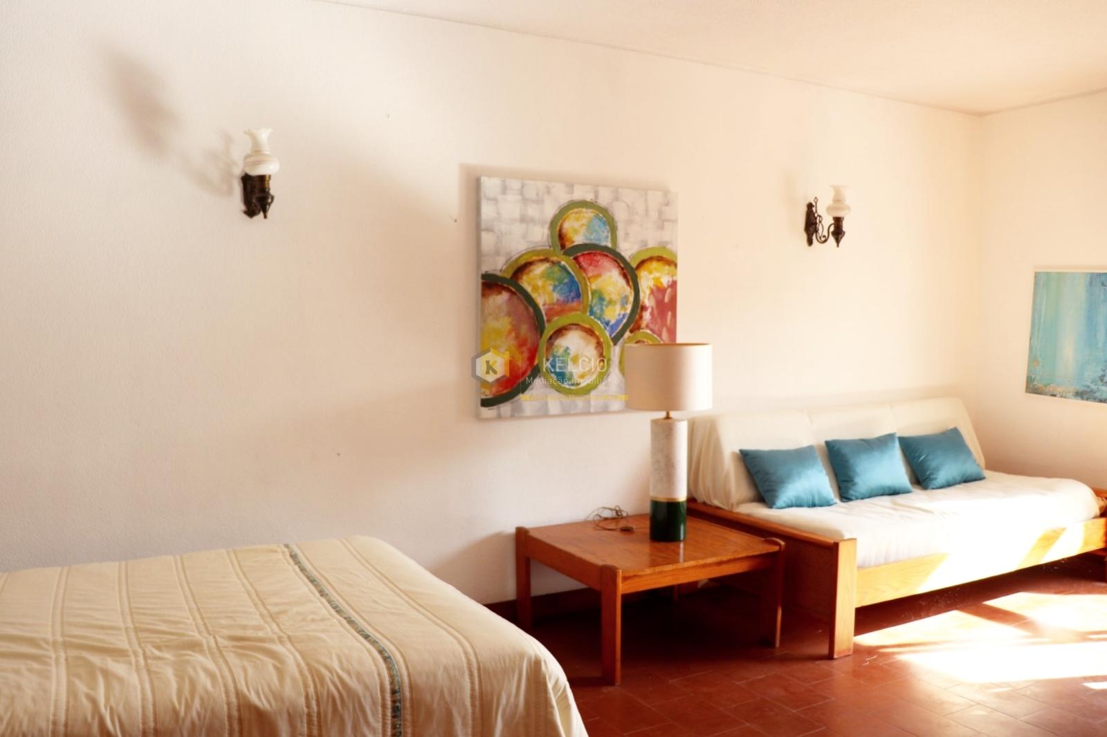 Apartamento T0 Venda em Quarteira,Loulé