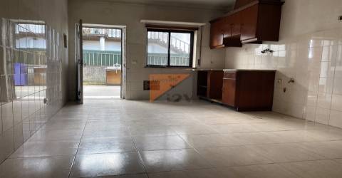 Moradia em Banda T1 Venda em Moita,Marinha Grande