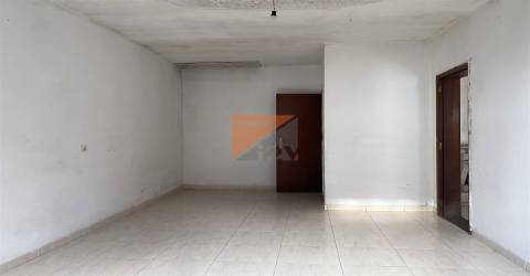 Moradia em Banda T1 Venda em Moita,Marinha Grande