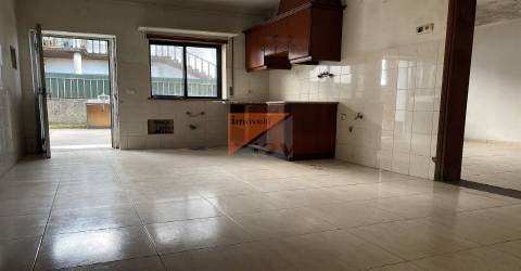 Moradia em Banda T1 Venda em Moita,Marinha Grande