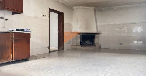 Moradia em Banda T1 Venda em Moita,Marinha Grande