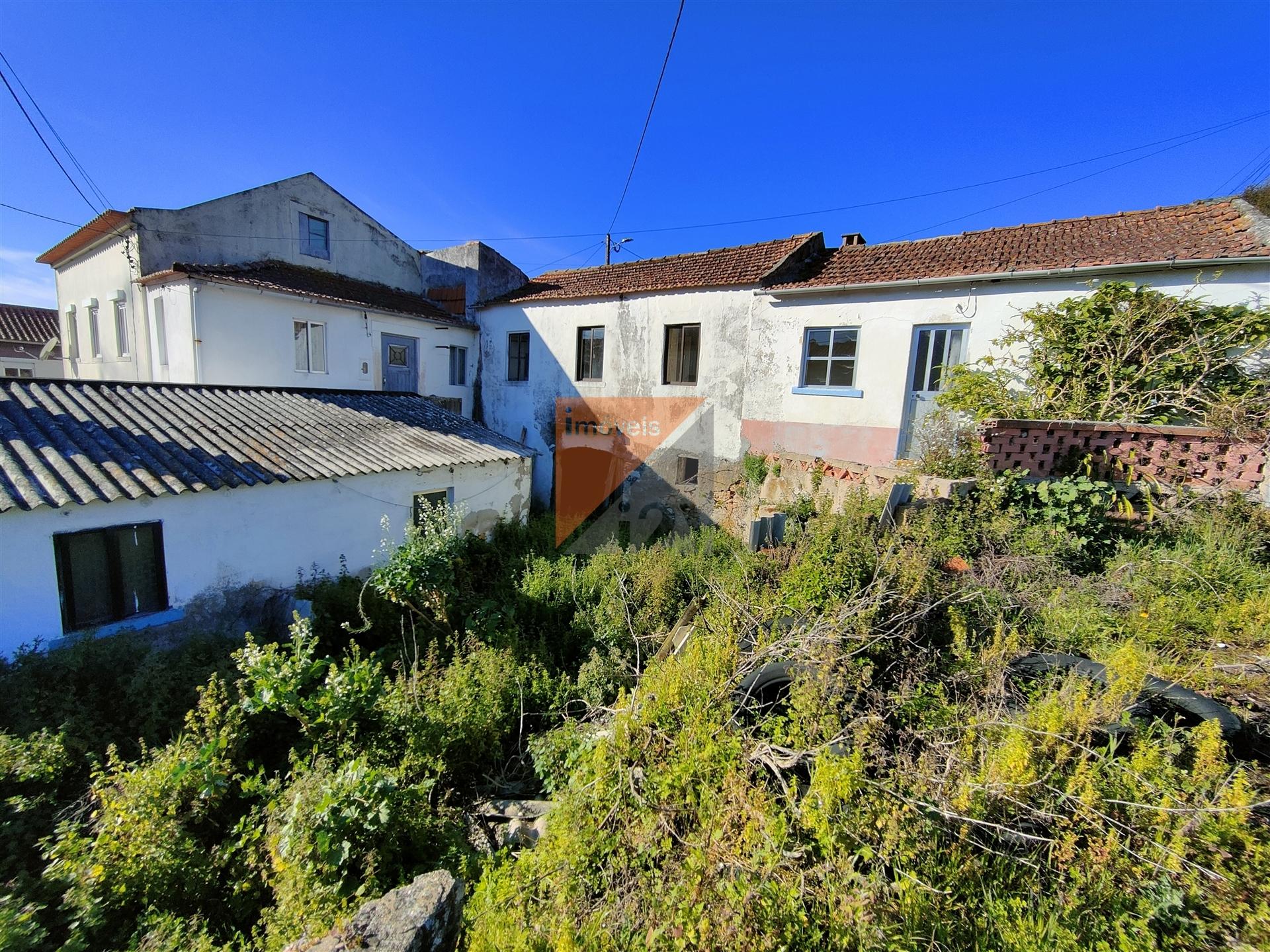 Moradia para Restaurar T2 Venda em Tavarede,Figueira da Foz