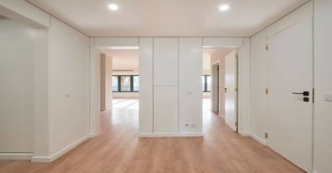 Apartamento T3 Venda em Avenidas Novas,Lisboa