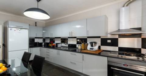 Andar Moradia T2 DUPLEX Venda em Águas Santas,Maia