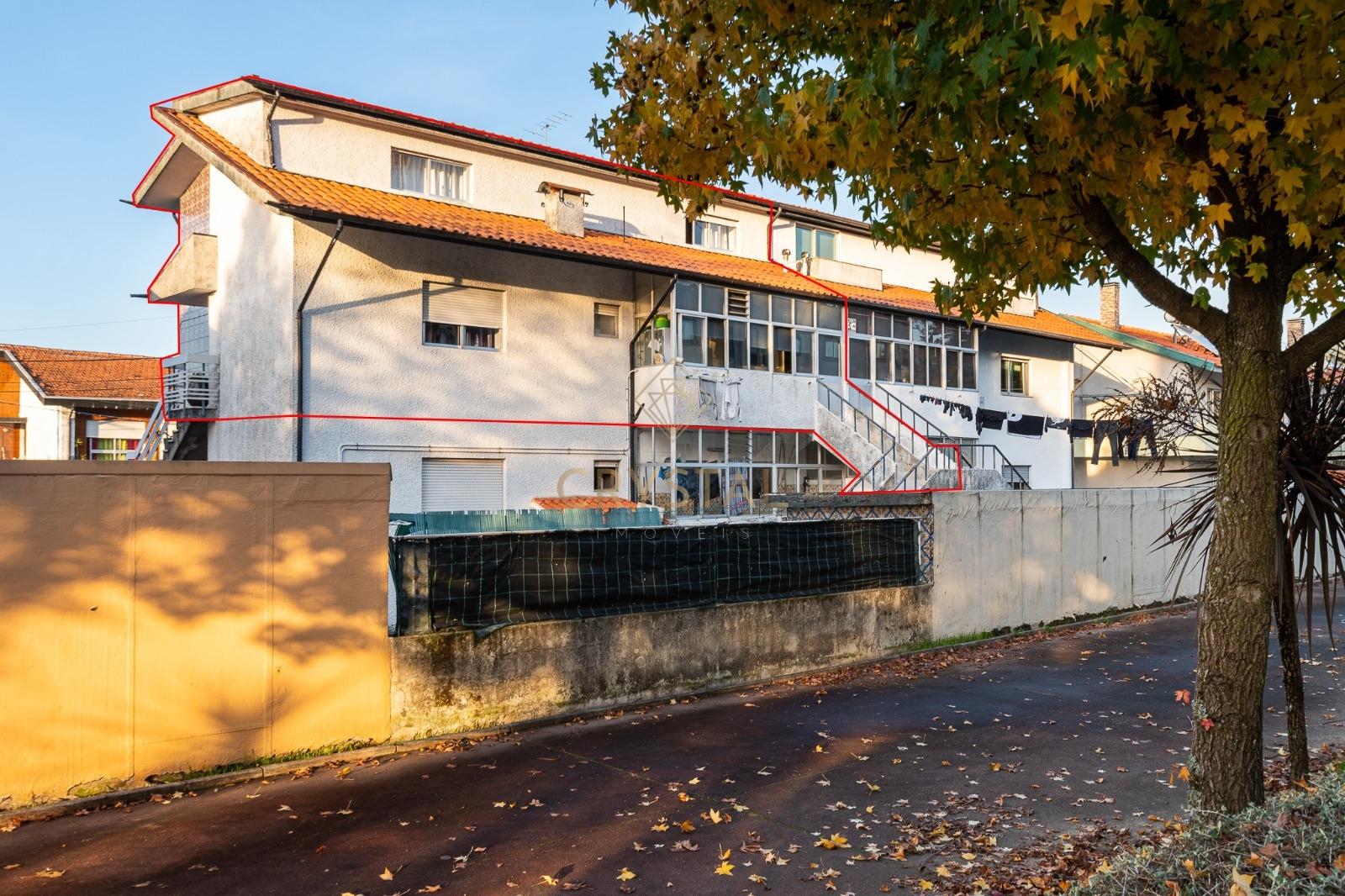 Andar Moradia T2 DUPLEX Venda em Águas Santas,Maia