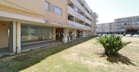 Loja  Venda em Vila Verde e Barbudo,Vila Verde