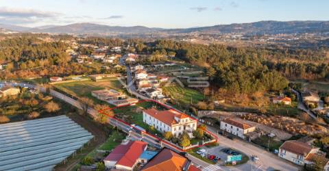 Moradia Isolada >=T10 Venda em Lago,Amares