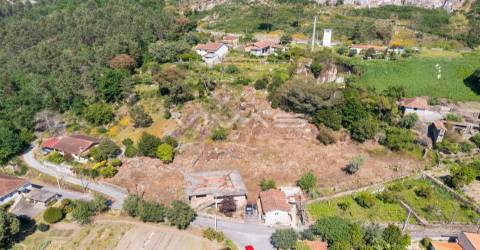 Moradia para Restaurar T0 Venda em Coucieiro,Vila Verde