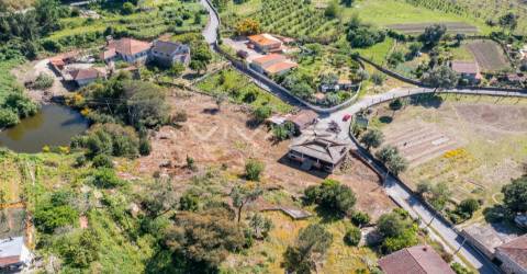 Moradia para Restaurar T0 Venda em Coucieiro,Vila Verde