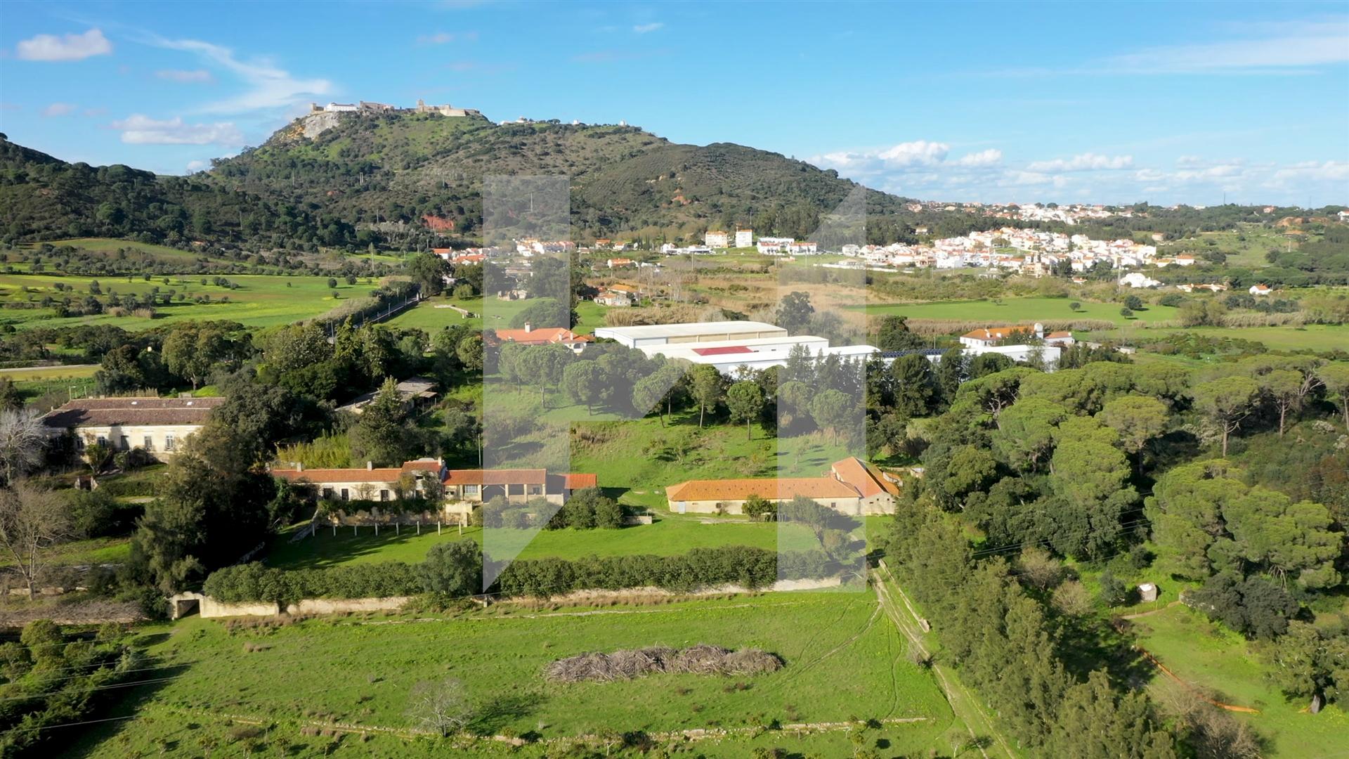 Quinta >=T10 Venda em Setúbal (São Julião, Nossa Senhora da Anunciada e Santa Maria da Graça),Setúbal