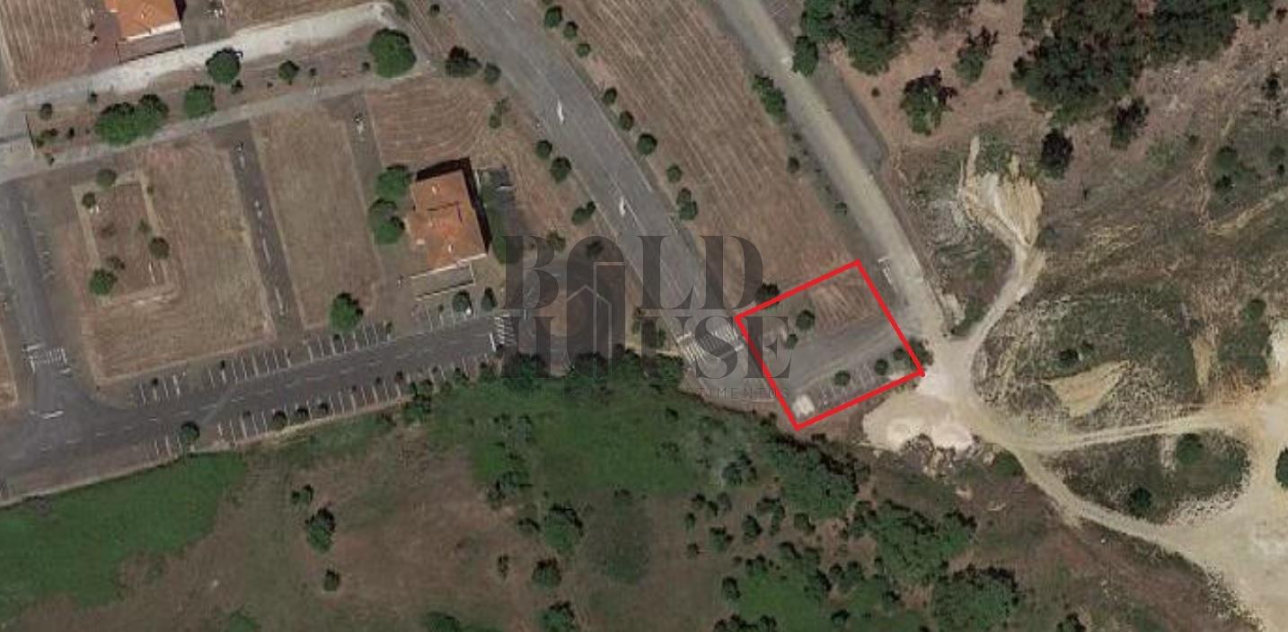 Lote de Terreno  Venda em Santarém (Marvila), Santa Iria da Ribeira de Santarém, Santarém (São Salvador) e Santarém (São Nicolau),Santarém