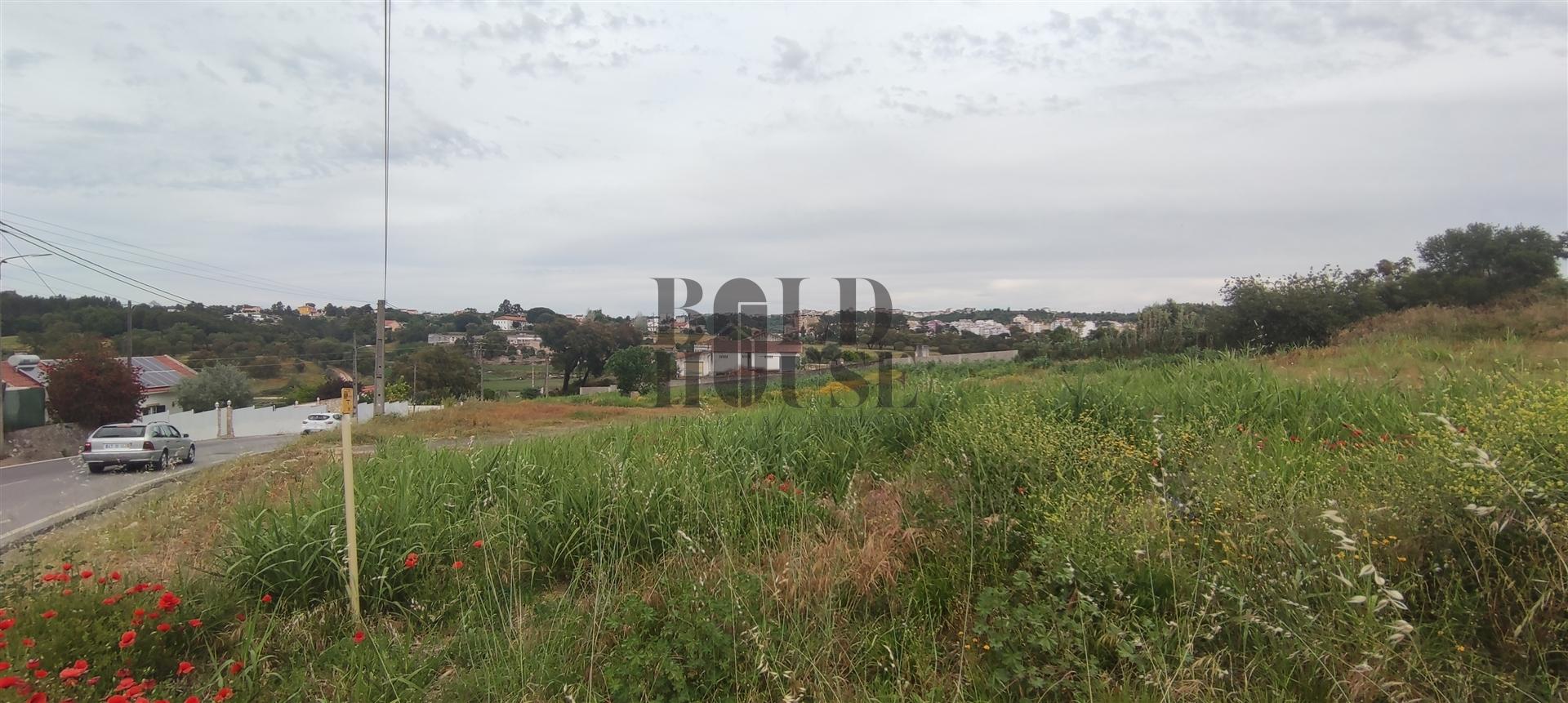 Terreno Para Construção  Venda em Santarém (Marvila), Santa Iria da Ribeira de Santarém, Santarém (São Salvador) e Santarém (São Nicolau),Santarém