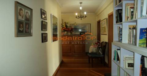 Apartamento T4 Venda em São Martinho,Funchal