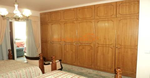 Apartamento T4 Venda em São Martinho,Funchal