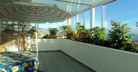 Apartamento T4 Venda em São Martinho,Funchal