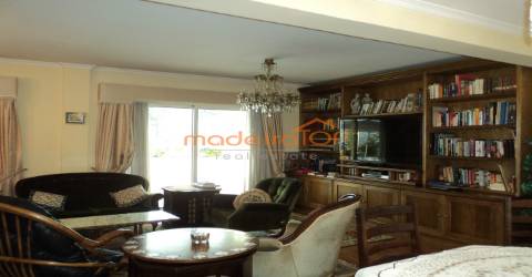 Apartamento T4 Venda em São Martinho,Funchal