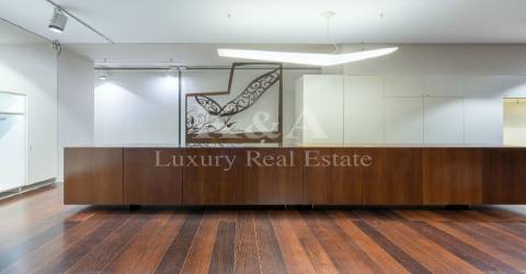 Loja com 105m2 de 4 frentes