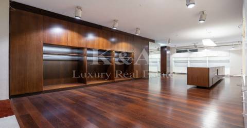 Loja com 105m2 de 4 frentes