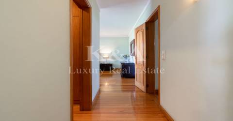 Moradia V5 em zona de prestígio no Porto