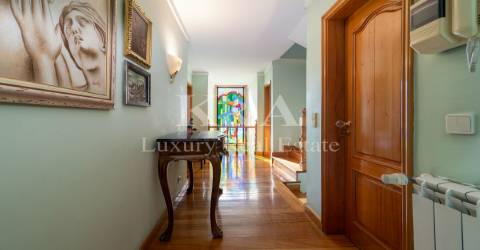 Moradia V5 em zona de prestígio no Porto