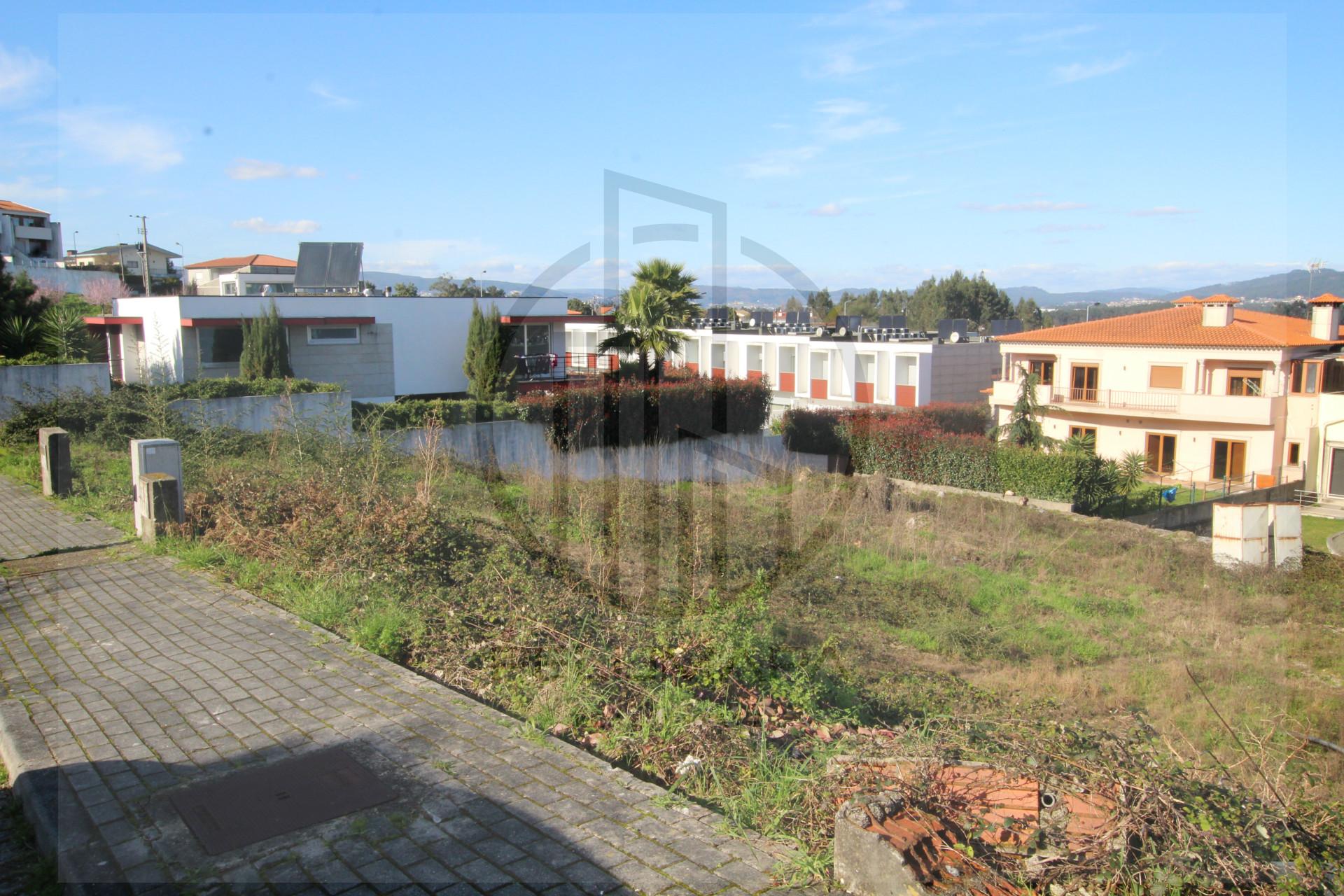 Lote de Terreno  Venda em Gamil e Midões,Barcelos